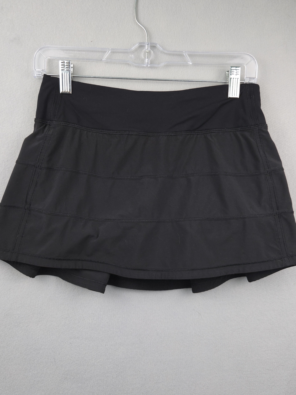 Lululemon Pace Rival Athletic Tennis Skirt Black Size 4 Zip Pocket
